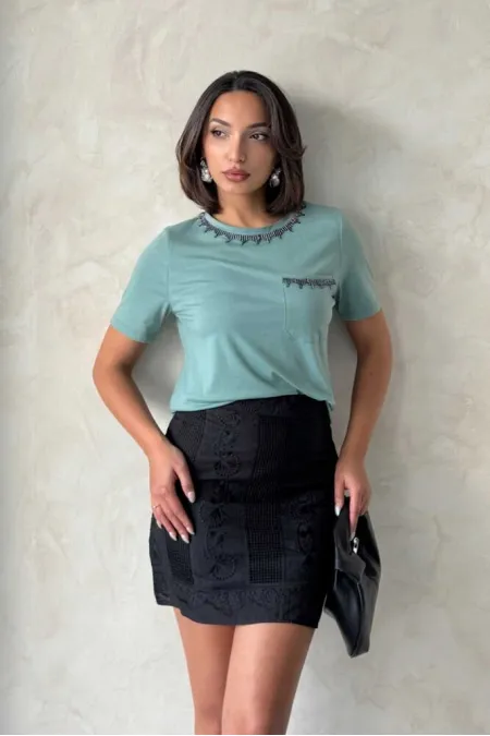 Topshow Çağla Taşlı Zincir Detaylı Toptan Tişört Topshow Çağla Taşlı Zincir Detaylı Toptan Tişört