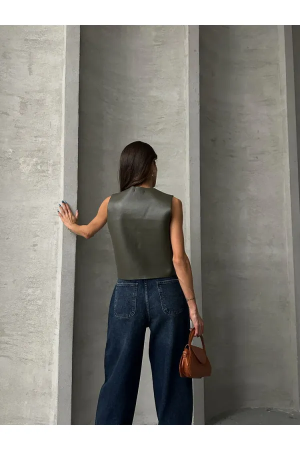 Gilet boutonné en cuir - Kaki | TOPSHOW | F1515