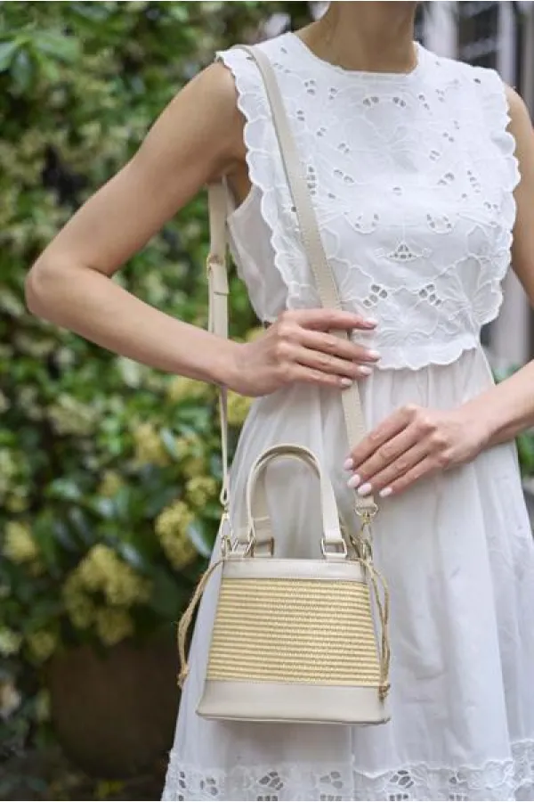 Bohemian Style Bucket Hand and Shoulder Bag Cream Straw Bohemian Style Bucket Hand and Shoulder Bag Cream Straw