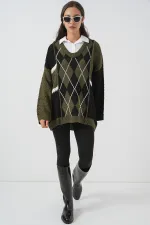 Pull en maille à motifs col V pour femme 15933 - Kaki