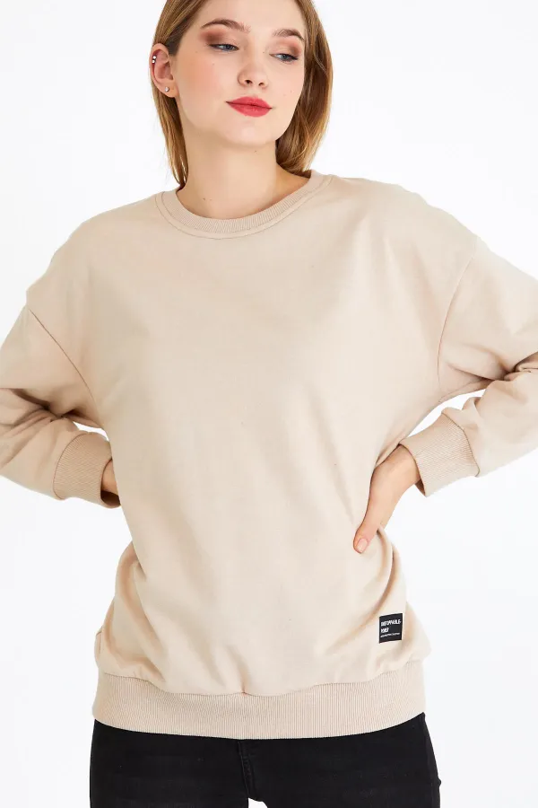 Kadın Bej Renk Basic Bisiklet Yaka Sweatshirt