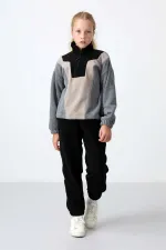 Tommylife Toptan 7-15 Yaş Dik Yaka Standart Kalıp Kız Çocuk Polar Sweatshirt 75153 Gri Melanj Tommylife Toptan 7-15 Yaş Dik Yaka Standart Kalıp Kız Çocuk Polar Sweatshirt 75153 Gri Melanj