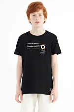 Tommylife Toptan O Yaka Standart Kalıp Baskılı Erkek Çocuk T-Shirt 11145 Siyah