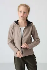 Tommylife Toptan 7-15 Yaş Kapüşonlu Standart Kalıp Kız Çocuk Polar Sweatshirt 75152 Koyu Bej Tommylife Toptan 7-15 Yaş Kapüşonlu Standart Kalıp Kız Çocuk Polar Sweatshirt 75152 Koyu Bej