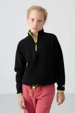 Tommylife Toptan 7-15 Yaş Dik Yaka Standart Kalıp Basic Kız Çocuk Polar Sweatshirt 75151 Siyah Tommylife Toptan 7-15 Yaş Dik Yaka Standart Kalıp Basic Kız Çocuk Polar Sweatshirt 75151 Siyah