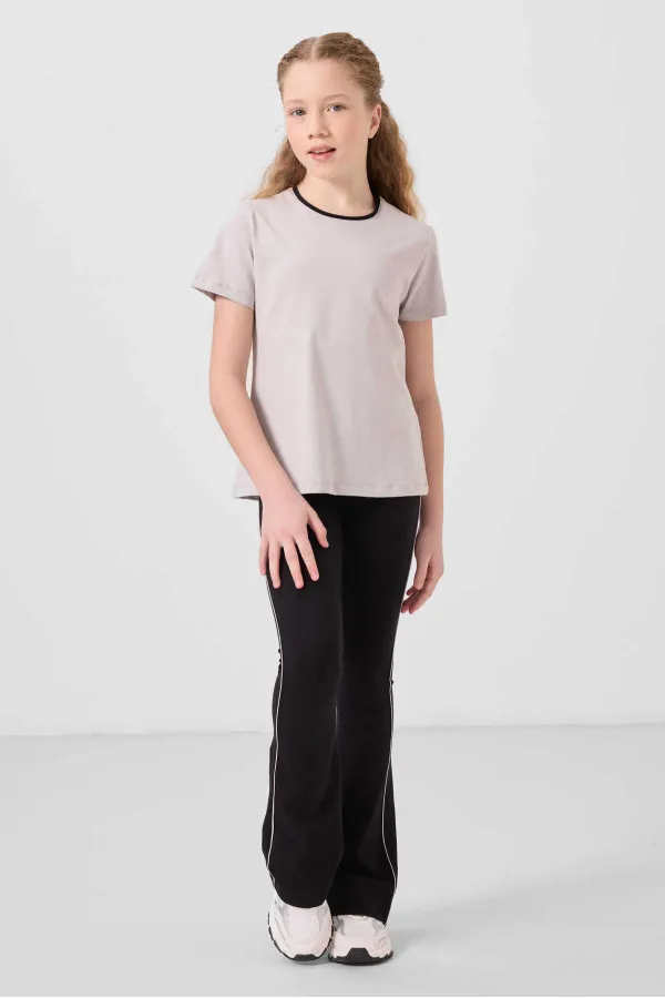 Tommylife Toptan Pamuklu O Yaka Standart Fit Basic İspanyol Paça Kız Çocuk Tayt Takım 75192 Taş Siyah